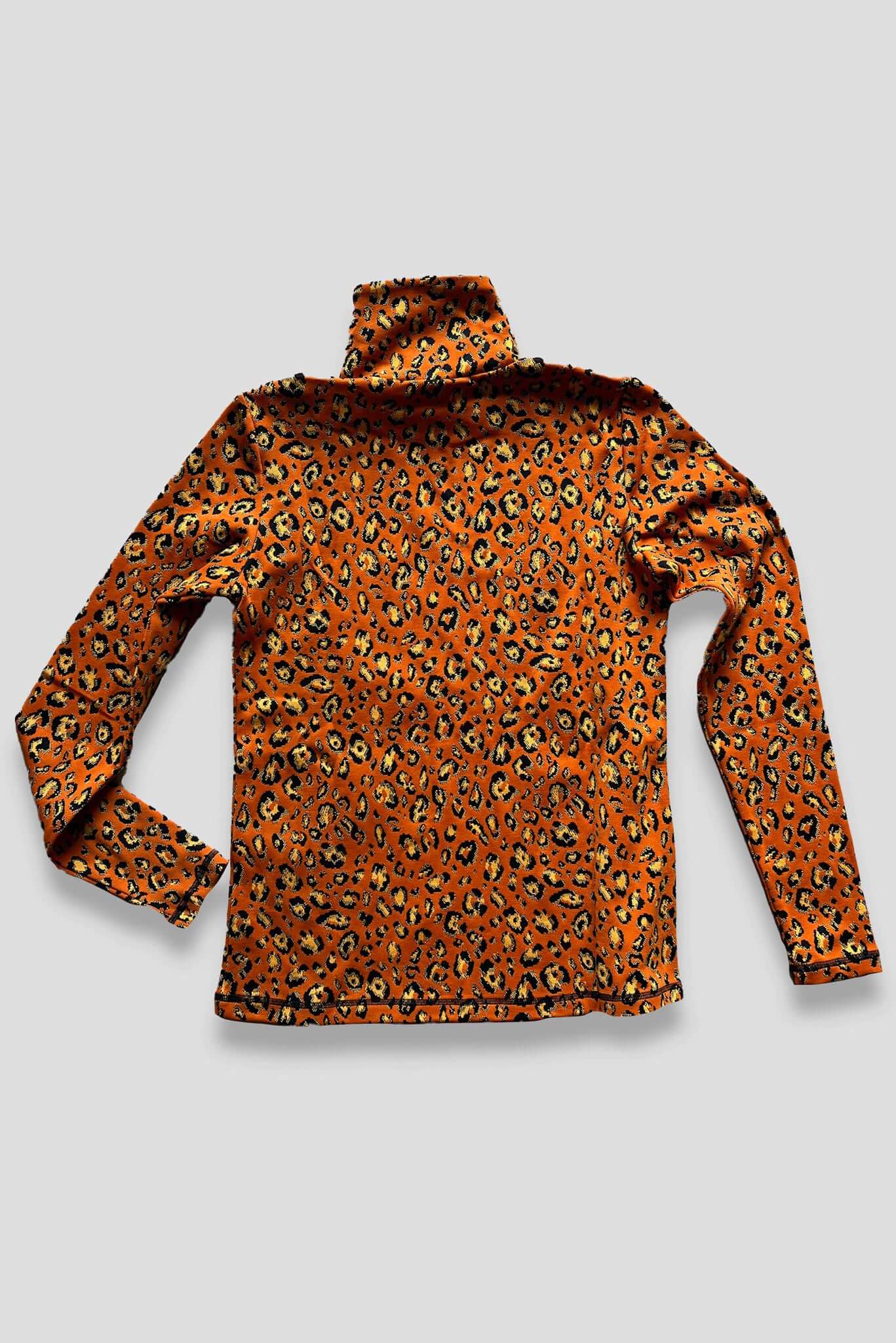 Socco undershirt in ocre leopard jersey