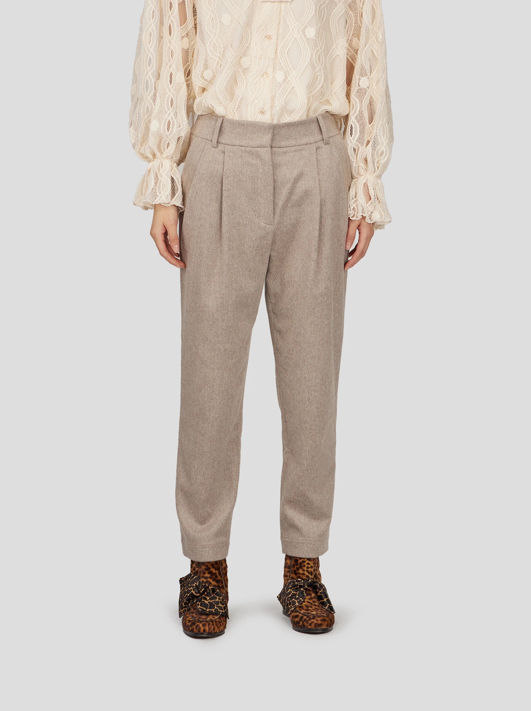 Pantalon Gabriel en flanelle taupe glacé