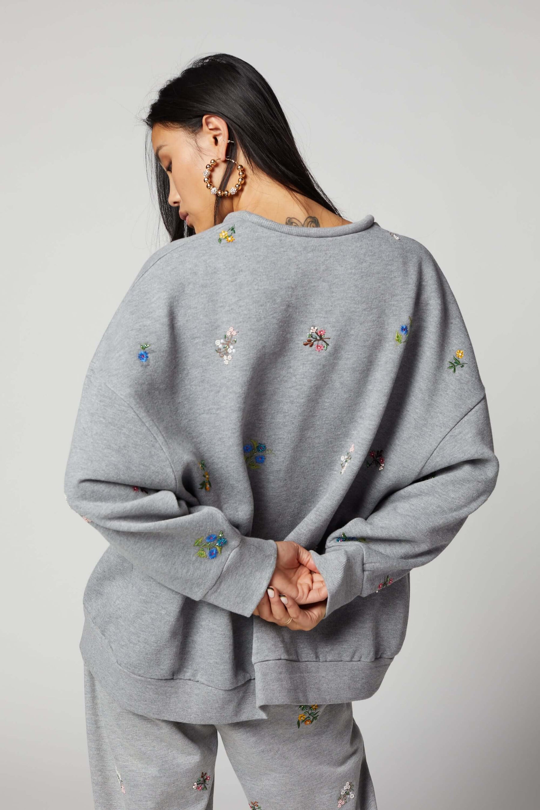 Harlem jumper in grey beaded embroideried fleece